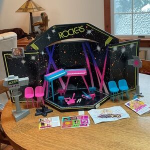 Barbie & the Rockers Hot Rockin’ Stage